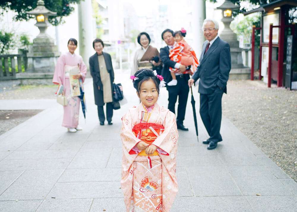 王子神社での7歳女の子の七五三