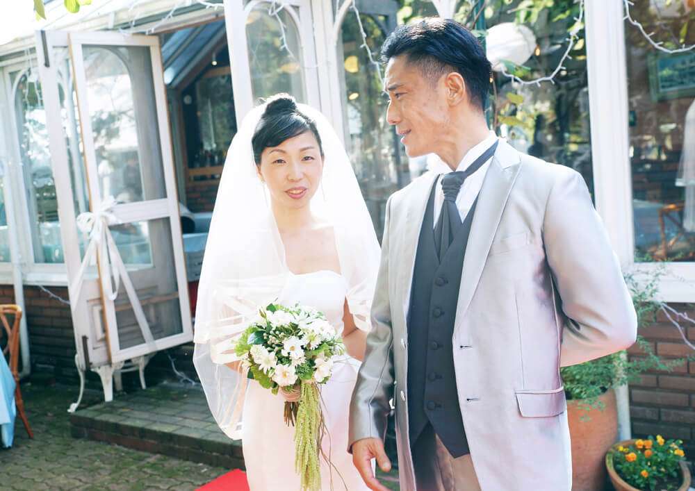 結婚式のカップル