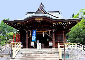 東沼神社の拝殿