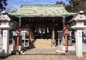 新倉氷川八幡神社の拝殿