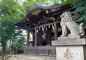 中目黒八幡神社の拝殿