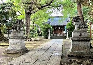 長崎神社の参道